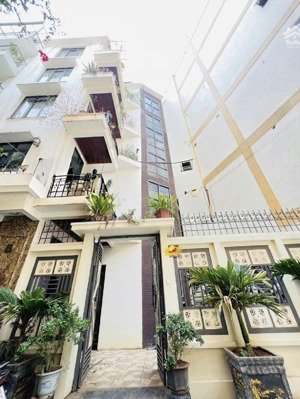 nhà riêng thanh nhàn - 5 tầng thang máy - sân vườn rộng - ôtô đỗ cửa - 75m2 - giá nhỉnh 23 tỷ