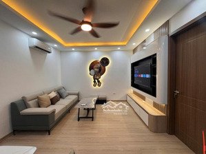 chủ cần tiền bán gấp căn 2 phòng ngủ 2 vệ sinh tầng trung toà vp5 - bán đảo linh đàm, full mới