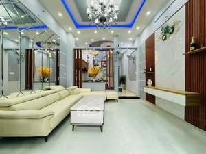 chính chủ bán gấp nhà tại quang trung phường 8 gò vấp giá 2 tỷ 950