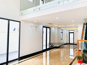 siêu hot! shophouse lakeview city cần cho thuê, diện tích 7x20m có thang máy giá 38tr/tháng
