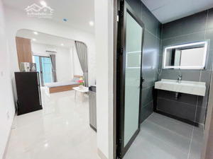 chính chủ cho thuê ccmn 2n1k và 1n1k tại trần thái tông cầu giấy 40m2 giá chỉ từ 6tr