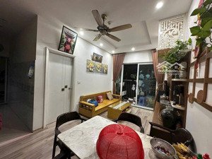 cần bán căn hộ 2pn toà 32t golden an khánh full nội thất đầy đủ