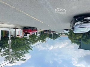 chính chủ gửi bán lô đất đường rộng 20m . tại kđt phú ân nam 2.
