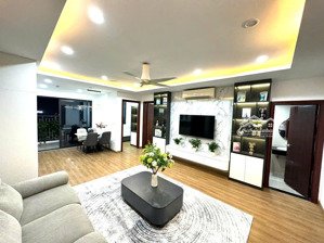 (ảnh thật, giá thật) bán căn hộ cao cấp 219 trung kính cầu giấy center point 2pn nội thất đẹp