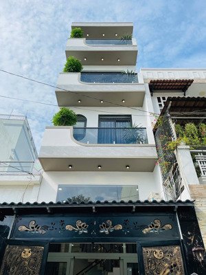 chủ nhà định cư bán gấp nguyễn trãi, p11, q5. dt 80m². giá 3ty150 cho thuê 20tr/th. shr