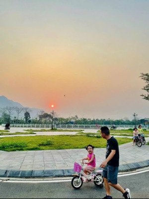 chỉ 2 tỷ, sở hữu ngay view hồ eco valley