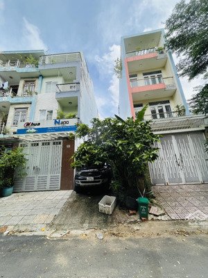 chính chủ bán đất đường 31d apak 4x20m 89m2 xây trệt +2.5 lầu giá 185tr/m2 lh:0901372799