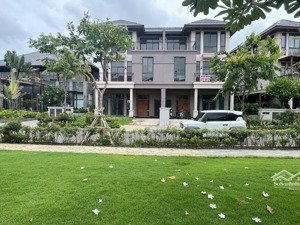 bán biệt thự song lập gs metrocity nhà bè giá tốt nhất thị trường 130 triệu/m2.