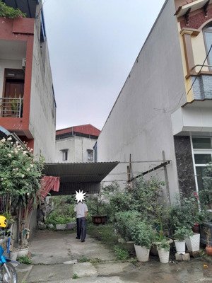 bán lỗ đất nền để chuyển về hà nội sống