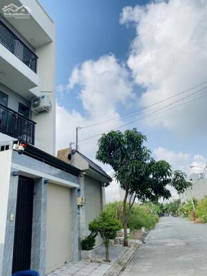 Đất nền Phú Hữu giá rẻ – Đường Gò Cát 8m có vỉa hè – Gần cao tốc Long Thành, chỉ 3.05 tỷ