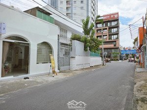 tl cchủ 4,4x13m 5tầng chdv 9pn hẻm nhựa 8m sát mt đang thuê khoán 35tr - 55tr/th hđ còn 3 năm