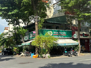 nhà đẹp nằm ngay góc 2 mặt tiền đường cửu long quận 10