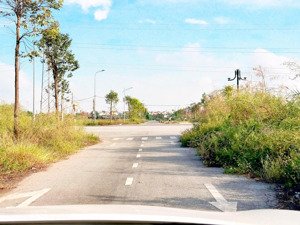 bán lô góc xẻ khe 80m2 đất dịch vụ tây tựu. vị trí đẹp giá tốt nhất thị trường, hồ sơ cực net