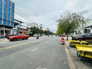 bán nhà mặt phố man thiện, 20 tỷ, 127m2, view đẹp, giá siêu hời, q9, hcm