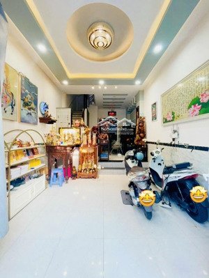 nhà 4 tầng siêu đẹp đoàn văn bơ quận 4 dt 3,9x14m giá 6 tỷ