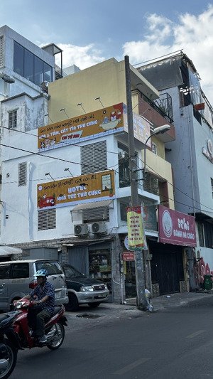 cần sang nhượng mặt bằng mặt tiền đường lê hồng phong, p2, q5