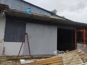 kho xưởng trần cao 8m đường cont ql13 cũ, hiệp bình phước