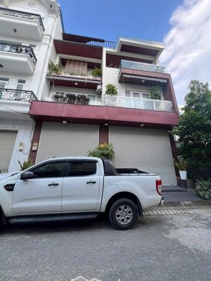 biệt thự mini kdc làng đại học, phước kiển, 90m2