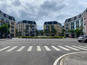 bạn đang tìm kiếm một căn nhà đẹp, tiện nghi tại trung tâm dự án harbor bay với tài chính vừa phải