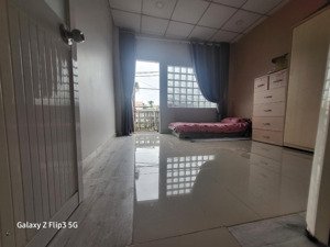 cho thuê nhà hẻm xe tải 1 sẹc thông, quốc lộ 13 gần vạn phúc