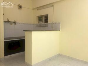 Cần bán gấp căn hộ Summer Quare đường Tân Hoà Đông Q6 , Dt 78m2, 2 phòng ngủ , 2wc, nhà rộng thoáng mát, có sổ hồng, giá bán 3.2 tỷ .Xem nhà liên hệ Vân 0908726719