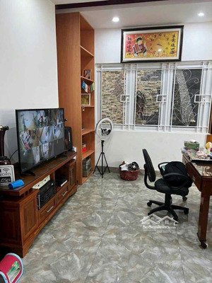 bán nhà 4 tầng mặt tiền đường phương sài