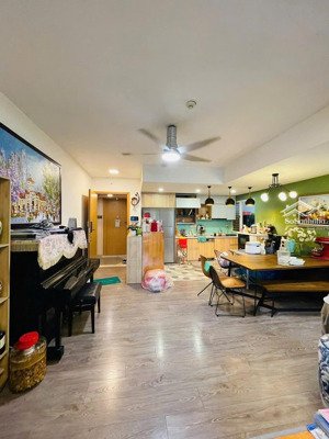 bán căn hộ chung cư vista verde 2pn - 8 tỷ - 98m2 diện tích lớn nhất khu vực. sổ hồng liền tay