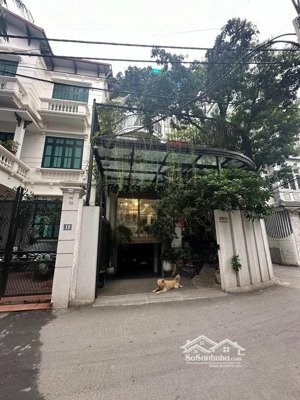 bán biệt thự sân vườn siêu đẹp xuân đỉnh, bắc từ liêm - lô góc - thang máy - gara - hồ cá koi