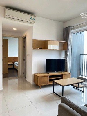 bán căn hộ 1pn vista verde slot spa. giá chỉ 4,8 tỷ, tầng cao, 2 ban công thoáng. lh 