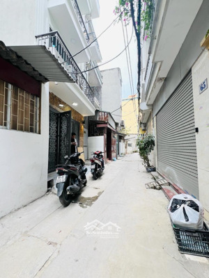 ccmn dòng tiền 600tr/năm - giải phóng - hoàng mai - ngõ ô tô vào nhà - cách phố 39m.