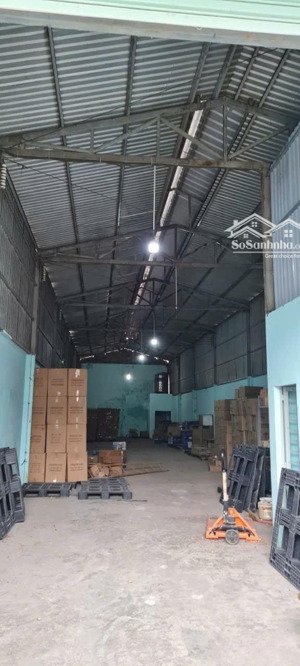 cho thuê kho xưởng 300m2 đường nam lân 5 bà điểm hóc môn