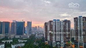 (giá thật) chính chủ bán căn 103,6m2, 3 phòng ngủ, 2 vệ sinh full nội thất mới đẹp cc hei tower
