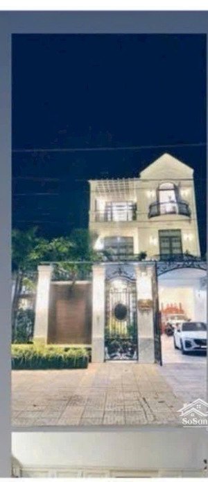 cho thuê biệt thự 40 triệu/tháng mặt tiền đường nguyễn văn cừ-gần cầu qua cồn khương-tp cần thơ