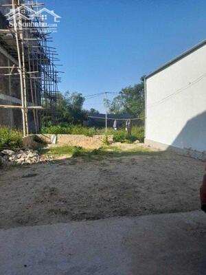 Khu nhà gần ủy ban nhân dân huyện Nghĩa Đàn, gần trung tâm y tế huyện Nghĩa Đàn, hướng Đông Nam, khu dân trí cao, đường oto vào tận nhà.