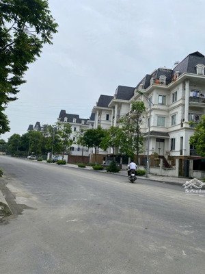 bán đất lai xá - phân lô - ô tô tránh - hàng xóm lideco - 61 m2 - 7.5 tỷ - mặt tiền 4.6m