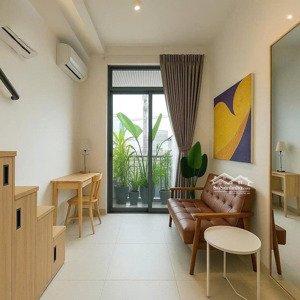 phòng đẹp quận 7 giá rẻ! gác cao 1m8 diện tích rộng - ban công full nội thất - chợ lý phục man