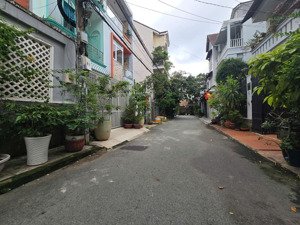 20 tỷ tl nhà mặt tiền ngang 8x16m cn 128m2 - ngay trần não, bình an q2 . 4lầu 8pn - shcc