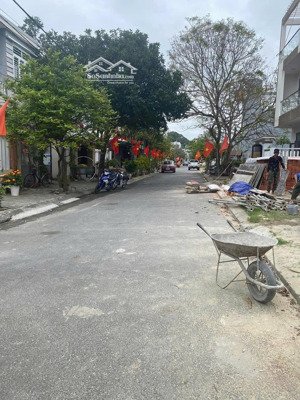 hàng hiếm, duy nhất chủ bán lô đất mặt tiền trần xuân hoà, 100m2 khu bãi tắm sơn thuỷ
