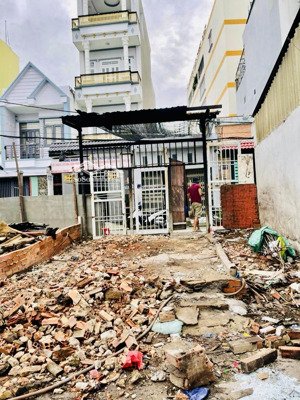 lô đất đẹp sổ riêng 1/ thới an 13 ngay lê thị riêng. dt: 5 x 19m. hẻm xe tải thông, ngay metro gv