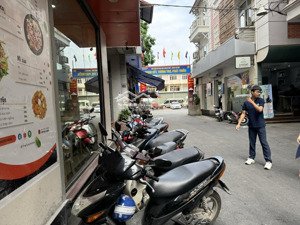 mảnh đất hoa hậu sát phố, đường thông khu vực trung tâm royal city