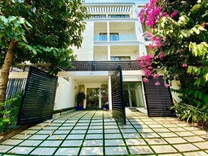 tìm đâu ra giá này, đất đô thị thương mại quận 7, view đẹp, sát cầu thủ thiêm 4