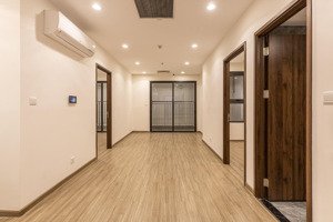 chính chủ bán căn hộ tòa zurich 1 vinhomes ocean park, tháng 8/2025 nhânh nhà mới. hỗ trợ vay 70%