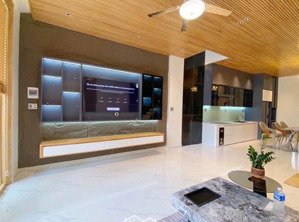 bán nhà mới đẹp hiện đại mt đường vũ xuân thiều, sát sông sát cầu hoà xuân