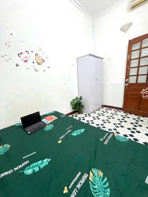 cho thuê phòng trọ thụy khuê tây hồ chỉ 2,1 triệu/tháng