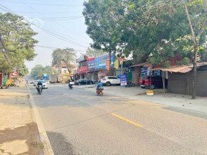 giá tụt huyết áp bán gấp căn 52m2 mặt quốc lộ 3. gần sát điểm xuống cầu tứ liên. gần vin