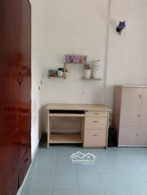 cho thuê chung cư khiêm khải đường hoàng kim giao q8 thang bộ lầu 2