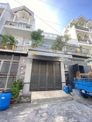 bán nhà hẻm nhựa xe tải, lê văn quới, ngã tư 4 xã, giáp tân phú, dt 4x16.5m, giá 6.7 tỷ