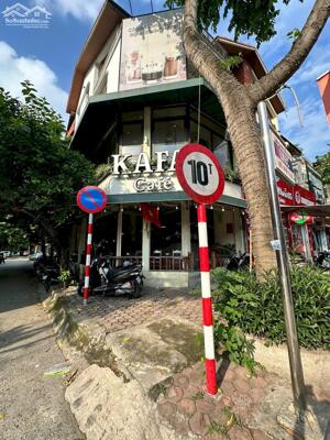 Cho thuê văn phòng, phòng học, spa ..mặt phố 102 Nguyễn Văn Lộc - Mỗ Lao - Hà Đông -Hà Nội