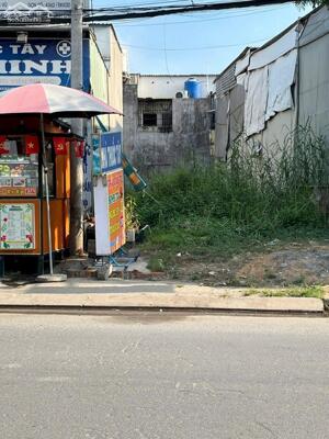 Bán đất 9 tỷ, 5m.x 33m, mặt tiền Lại Hùng Cường, xã Vĩnh Lộc B, huyện bình chánh