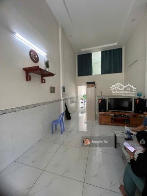 hot, bán gấp nhà riêng lô tư, btân, 76m2, 2tmới đẹp, hẻm xe tải 5m thông, sát mặt tiền, nhỉnh 4 tỷ.